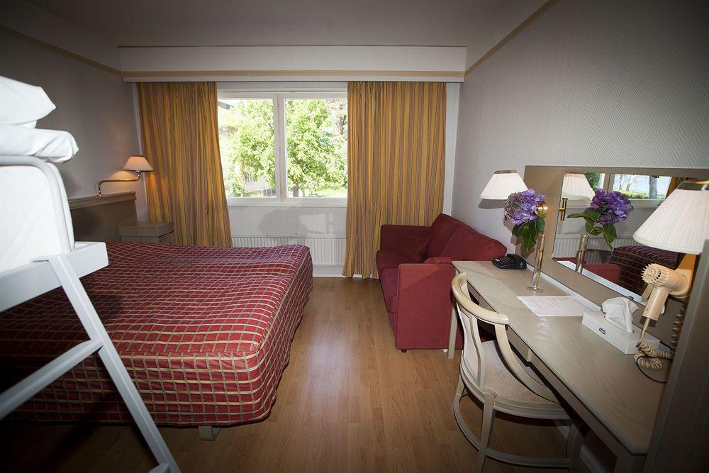 Hotel Adlon Mariehamn Exterior photo
