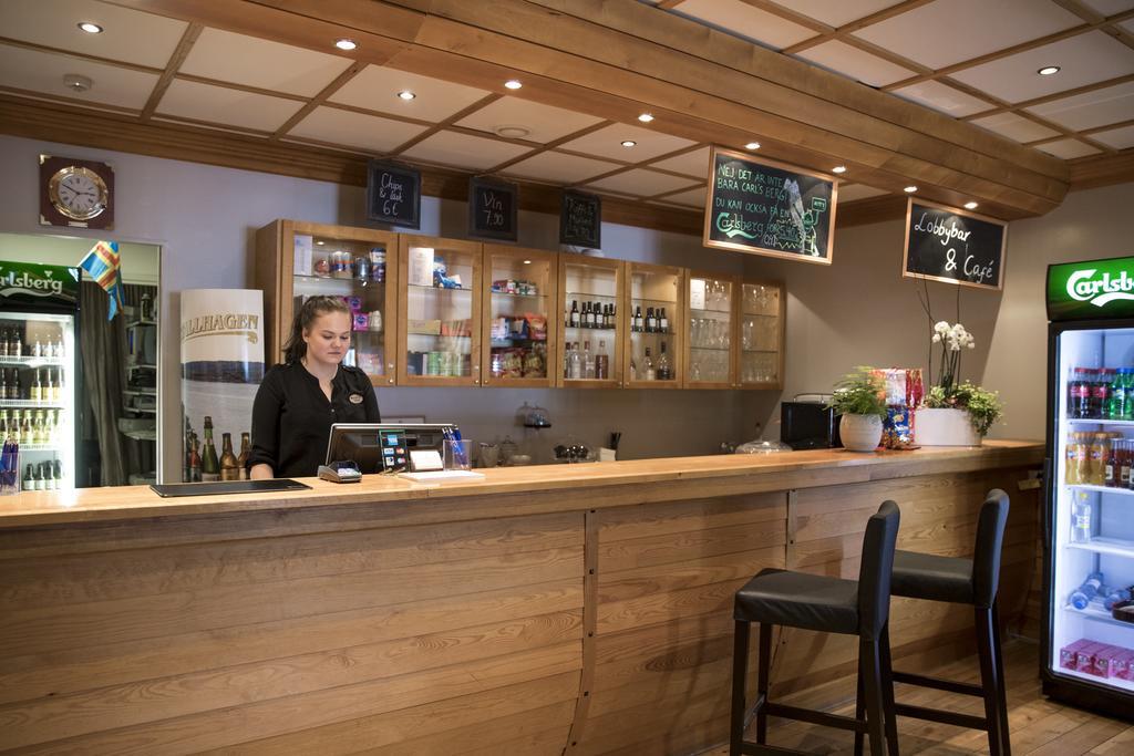 Hotel Adlon Mariehamn Exterior photo